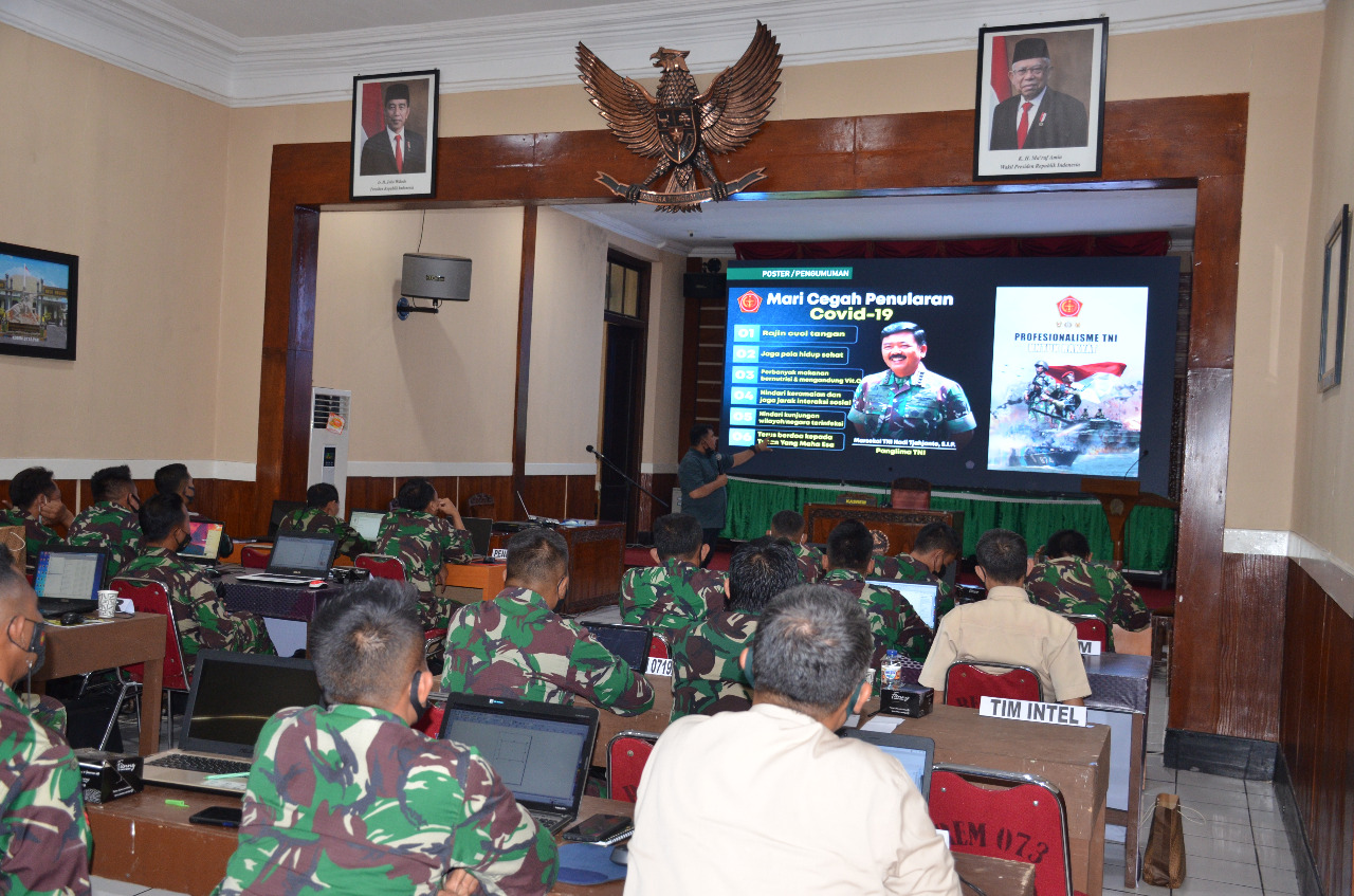 Korem 073/MKT Adakan Pelatihan Komputer Desain Grafis Aplikasi Corel Draw Triwulan III TA. 2021